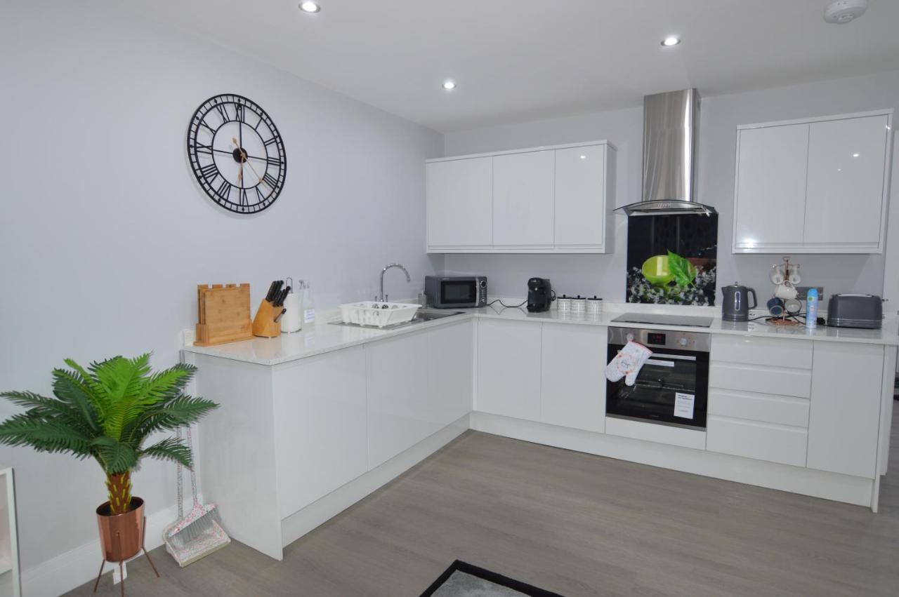 Stylish Central Self Contained Flat By Cozynest Reading Exterior foto