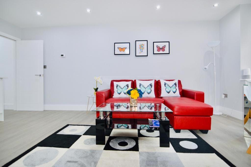 Stylish Central Self Contained Flat By Cozynest Reading Exterior foto
